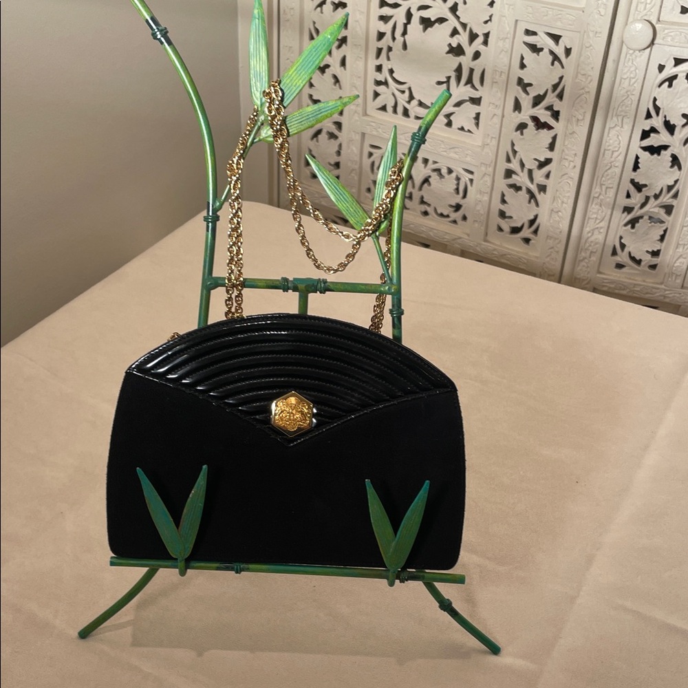 Elegant Black Women's Bag with Gold Chain
